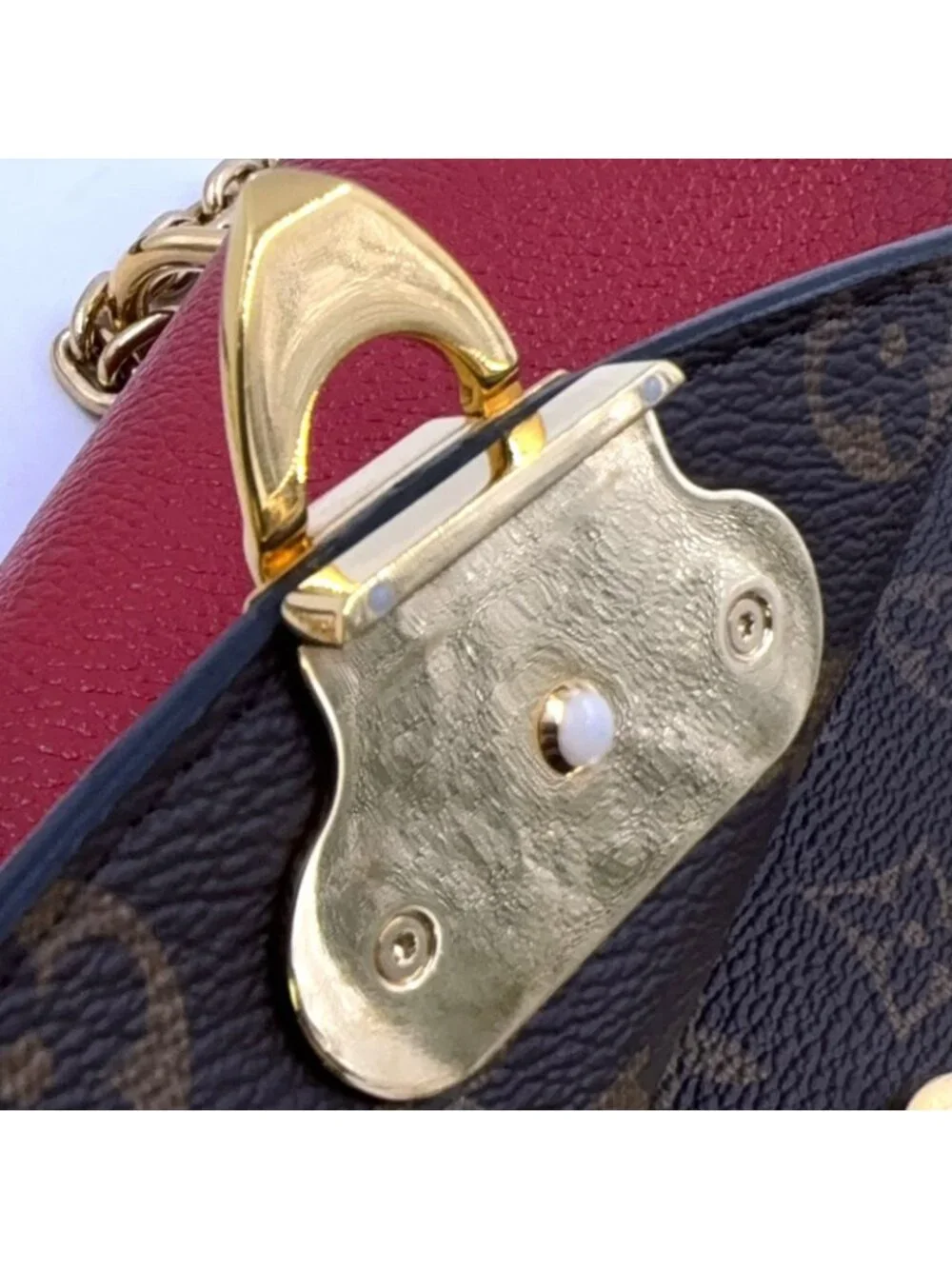 Louis Vuitton Monogram Sunplaseed Leather Brown Red Shoulder Bag Gold